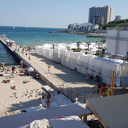 Аренда Посуточно 1 Комн Кв Одесса Аркадия Университеты 2 Плюс 1Чел Apartment Odesa