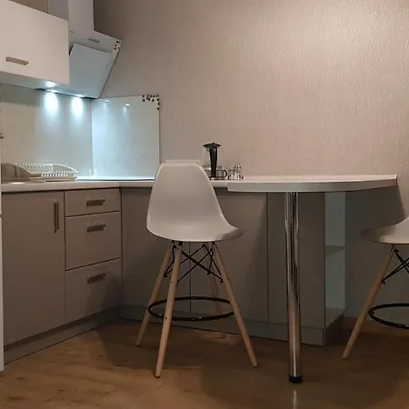 Аренда Посуточно 1 Комн Кв Одесса Аркадия Университеты 2 Плюс 1Чел Apartment Odesa